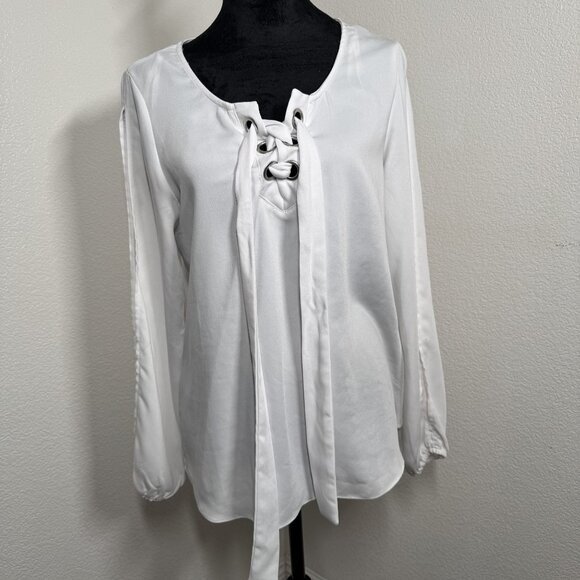Xoxo White Long Sleeve Blouse With Front Tie & Slit Sleeves Medium‎ - Picture 1 of 8